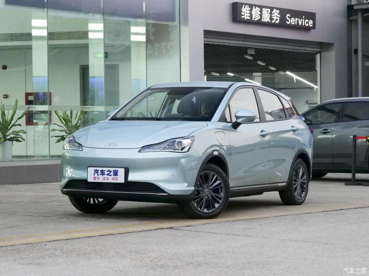 合众汽车 哪吒V 2022款 潮 400 合众汽车 哪吒V 2022款 潮 400