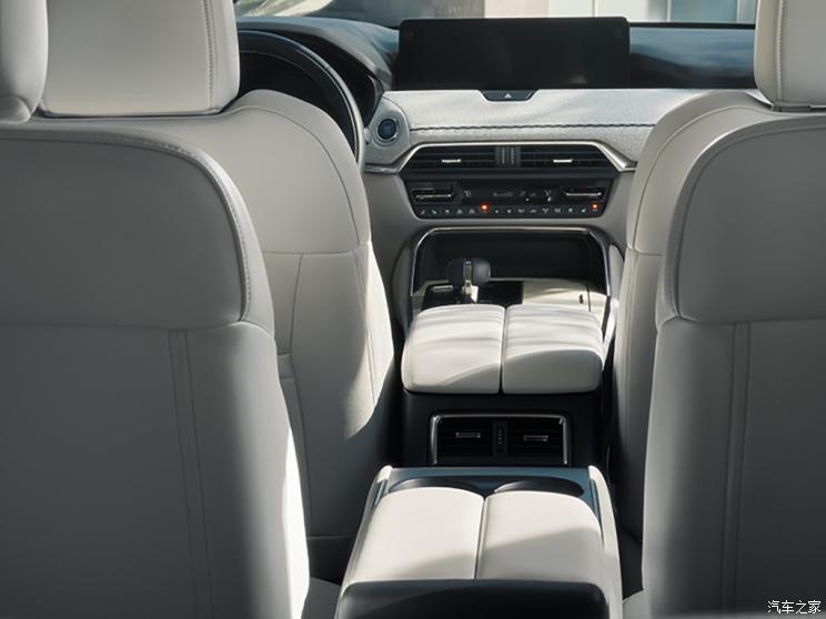 马自达(进口) 马自达CX-90 2024款 6座 美国版 马自达(进口) 马自达CX-90 2024款 6座 美国版