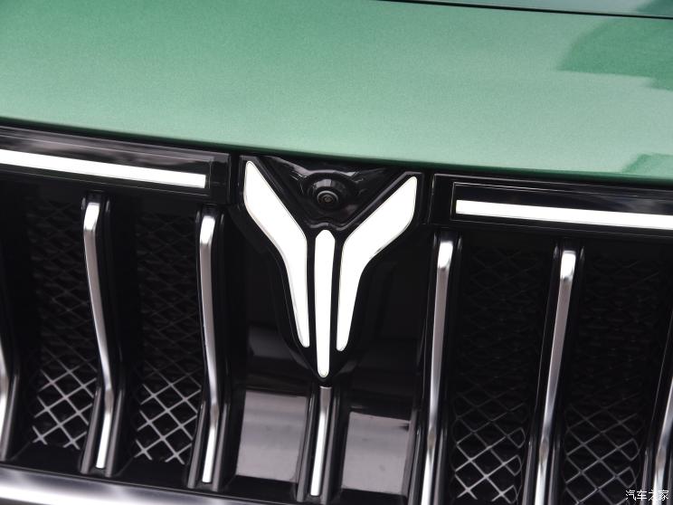 岚图汽车 岚图FREE 2023款 四驱超长续航增程版 岚图汽车 岚图FREE 2023款 四驱超长续航增程版