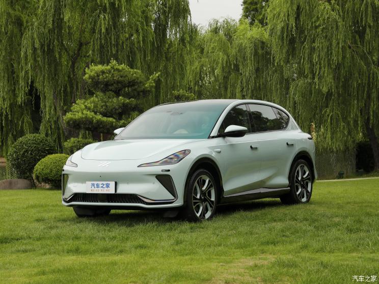 智己汽车 智己LS7 2023款 77kWh Urban Fit Pro后驱版 智己汽车 智己LS7 2023款 77kWh Urban Fit Pro后驱版