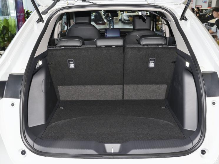 广汽本田 缤智 2023款 1.5L CVT幻夜版 广汽本田 缤智 2023款 1.5L CVT幻夜版