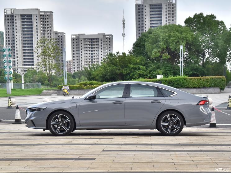 东风本田 英仕派新能源 2023款 基本型 东风本田 英仕派新能源 2023款 基本型