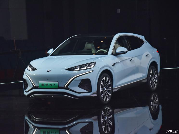 腾势汽车 腾势N7 2023款 长续航性能Max版 腾势汽车 腾势N7 2023款 长续航性能Max版