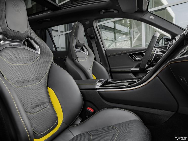 梅赛德斯-AMG 奔驰GLC AMG 2023款 AMG GLC 63 S 4MATIC+ 梅赛德斯-AMG 奔驰GLC AMG 2023款 AMG GLC 63 S 4MATIC+