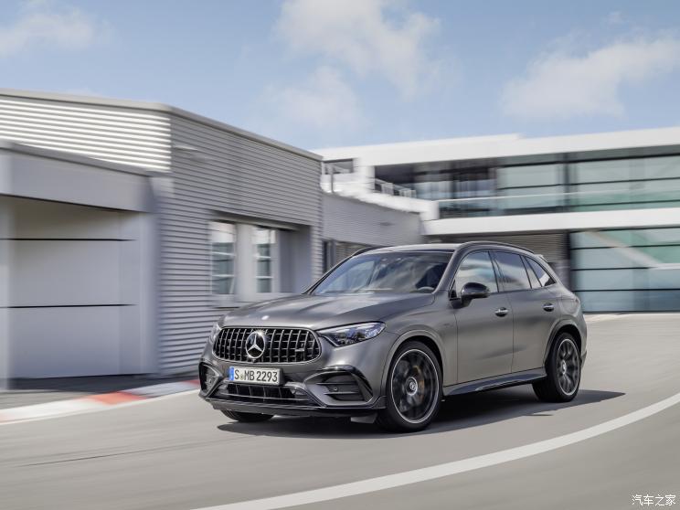 梅赛德斯-AMG 奔驰GLC AMG 2023款 AMG GLC 63 S 4MATIC+ 梅赛德斯-AMG 奔驰GLC AMG 2023款 AMG GLC 63 S 4MATIC+
