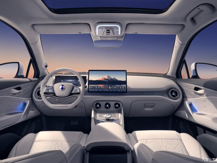 腾势汽车 腾势N8 2023款 基本型 腾势汽车 腾势N8 2023款 基本型