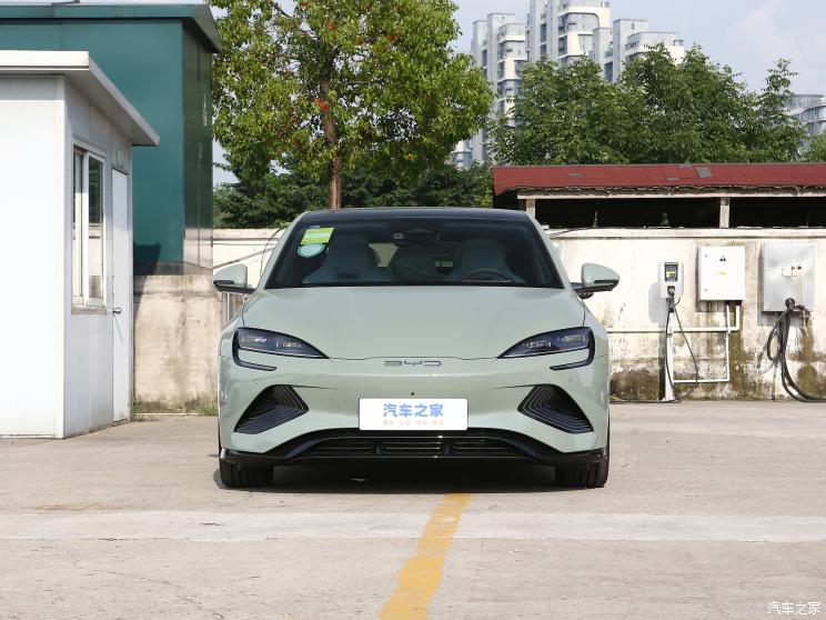 比亚迪 海豹 2023款 冠军版 700km 尊贵型 比亚迪 海豹 2023款 冠军版 700km 尊贵型