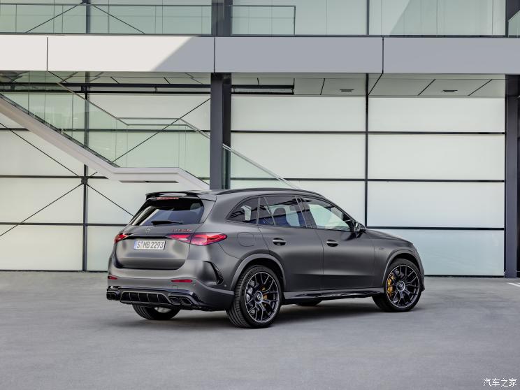 梅赛德斯-AMG 奔驰GLC AMG 2023款 AMG GLC 63 S 4MATIC+ 梅赛德斯-AMG 奔驰GLC AMG 2023款 AMG GLC 63 S 4MATIC+