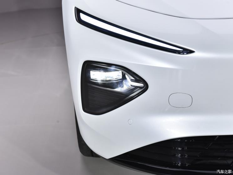 上汽集团 荣威D7 2023款 EV 磷酸铁锂 上汽集团 荣威D7 2023款 EV 磷酸铁锂