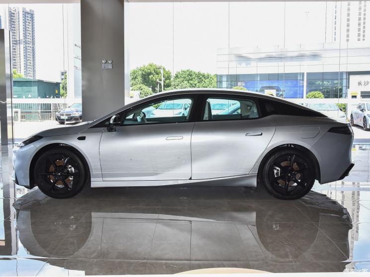 埃安 昊铂GT 2023款 560七翼版 埃安 昊铂GT 2023款 560七翼版