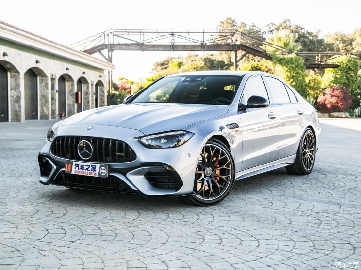 梅赛德斯-AMG 奔驰C级AMG新能源 2023款 AMG C 63 S E Performance 欧洲版 梅赛德斯-AMG 奔驰C级AMG新能源 2023款 AMG C 63 S E Performance 欧洲版