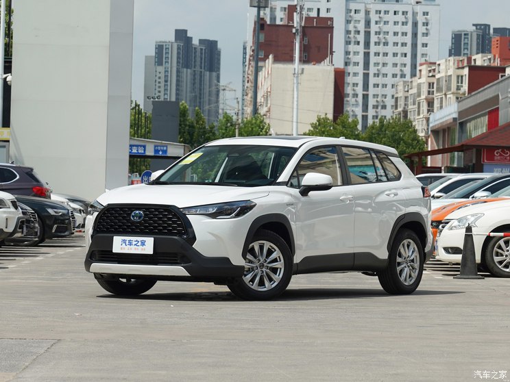 一汽丰田 卡罗拉锐放 2023款 2.0L 双擎 一汽丰田 卡罗拉锐放 2023款 2.0L 双擎