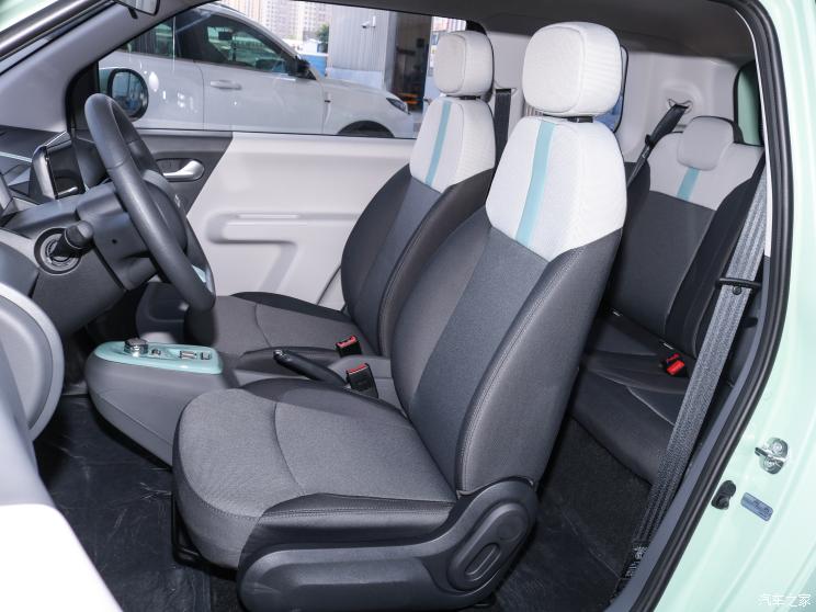 长安汽车 长安Lumin 2022款 301km 蜜甜款 长安汽车 长安Lumin 2022款 301km 蜜甜款