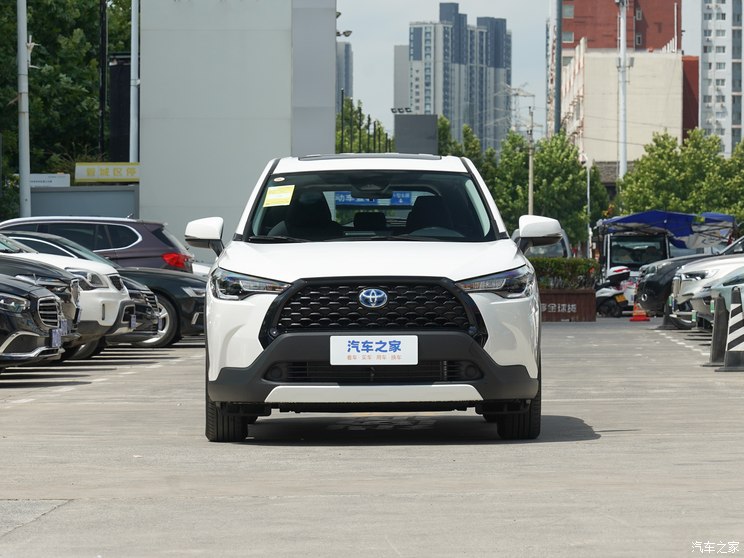 一汽丰田 卡罗拉锐放 2023款 2.0L 双擎 一汽丰田 卡罗拉锐放 2023款 2.0L 双擎