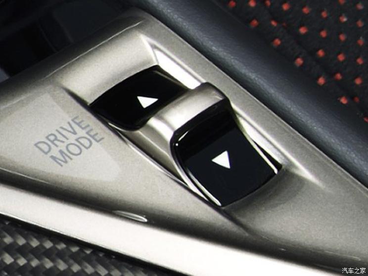 日产(进口) Skyline 2023款 SKYLINE 日产(进口) Skyline 2023款 SKYLINE