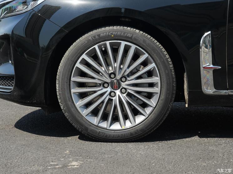 一汽红旗 红旗H9 2023款 2.0T 智联旗享版 一汽红旗 红旗H9 2023款 2.0T 智联旗享版