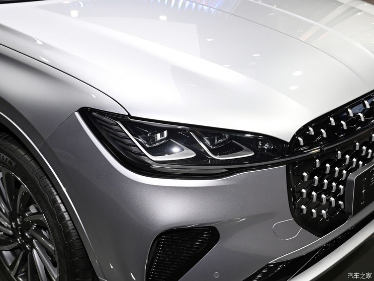 长安林肯 冒险家 2023款 混动基本型 长安林肯 冒险家 2023款 混动基本型