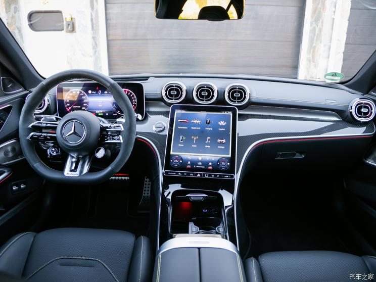 梅赛德斯-AMG 奔驰C级AMG新能源 2023款 AMG C 63 S E Performance 欧洲版 梅赛德斯-AMG 奔驰C级AMG新能源 2023款 AMG C 63 S E Performance 欧洲版