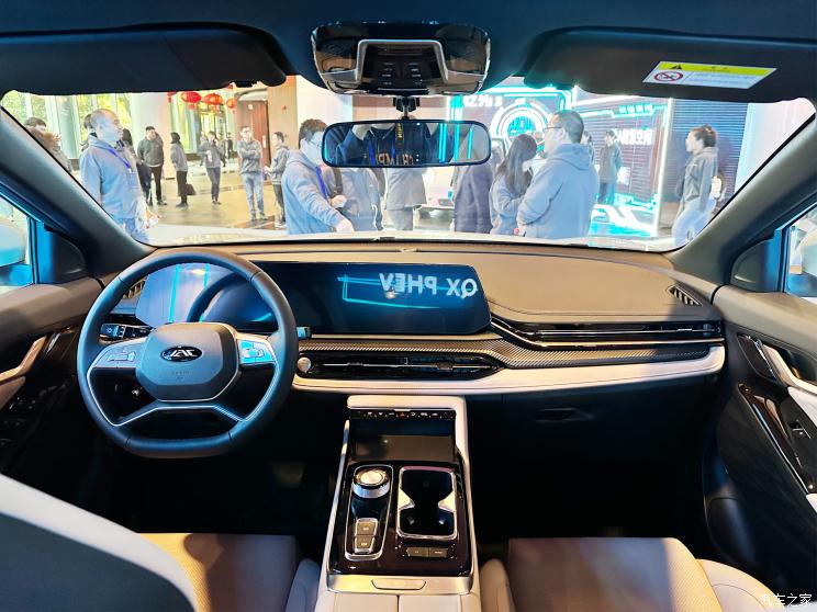 江汽集团 江淮QX 2023款 PHEV 基本型 江汽集团 江淮QX 2023款 PHEV 基本型