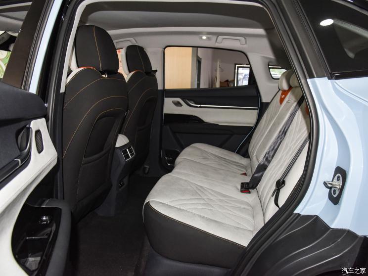 奇瑞新能源 奇瑞eQ7 2023款 基本型 奇瑞新能源 奇瑞eQ7 2023款 基本型