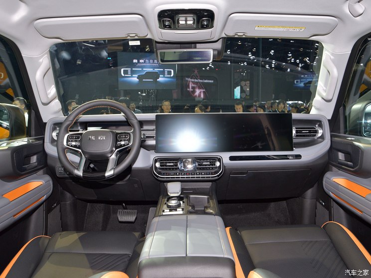 北京越野 北京BJ40 2024款 基本型 北京越野 北京BJ40 2024款 基本型