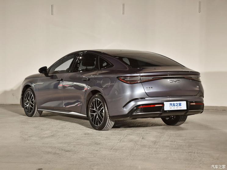 比亚迪 海豹 2023款 DM-i 1.5T 121km 基本型 比亚迪 海豹 2023款 DM-i 1.5T 121km 基本型