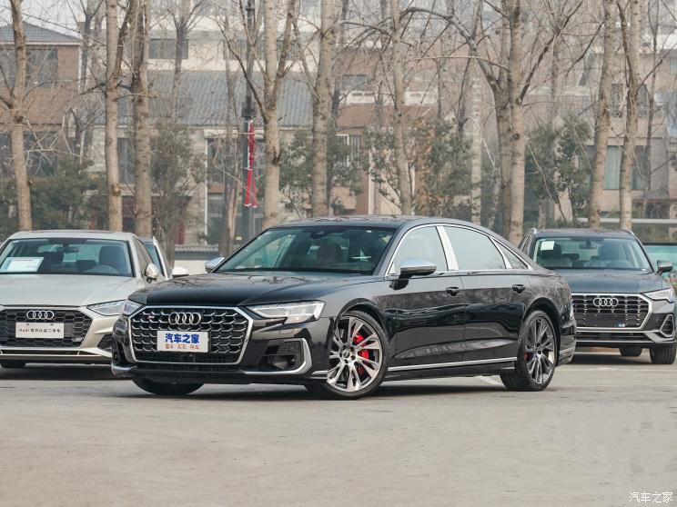奥迪(进口) 奥迪S8 2024款 S8L 4.0TFSI quattro 奥迪(进口) 奥迪S8 2024款 S8L 4.0TFSI quattro
