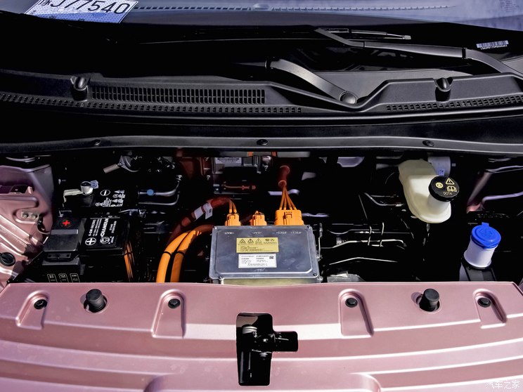 长安汽车 长安Lumin 2022款 205km 快充版 长安汽车 长安Lumin 2022款 205km 快充版