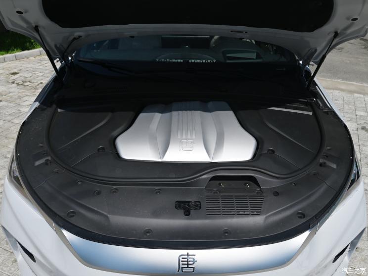 比亚迪 唐新能源 2024款 EV 冠军版 730KM 尊享型 比亚迪 唐新能源 2024款 EV 冠军版 730KM 尊享型