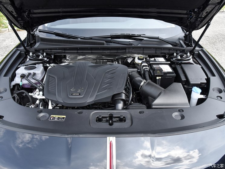 一汽红旗 红旗H5 2024款 1.5T DCT智联旗韵版 一汽红旗 红旗H5 2024款 1.5T DCT智联旗韵版