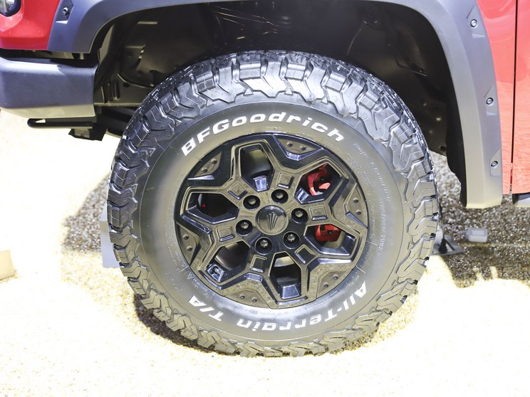 江铃汽车 大道 2023款 越野版 江铃汽车 大道 2023款 越野版