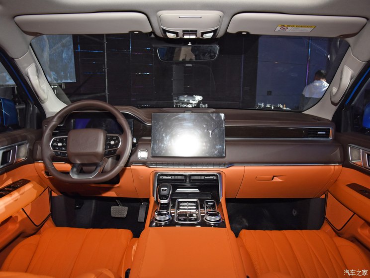 福田汽车 福田火星 2023款 火星9 2.0T柴油自动四驱标轴至尊型4F20TC17 福田汽车 福田火星 2023款 火星9 2.0T柴油自动四驱标轴至尊型4F20TC17