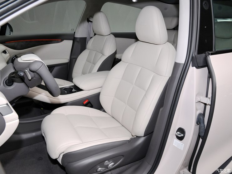 智己汽车 智己LS6 2023款 基本型 智己汽车 智己LS6 2023款 基本型