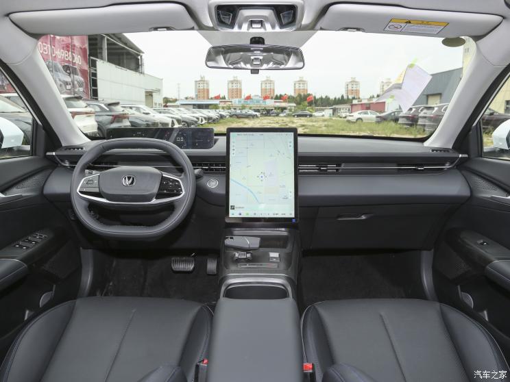 长安汽车 逸达 2023款 蓝鲸NE 1.5T GDI DCT尊享型 长安汽车 逸达 2023款 蓝鲸NE 1.5T GDI DCT尊享型