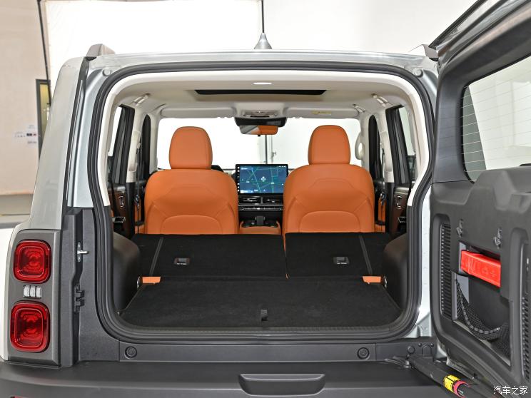 长城汽车 哈弗猛龙 2023款 Hi4 长续航版 长城汽车 哈弗猛龙 2023款 Hi4 长续航版