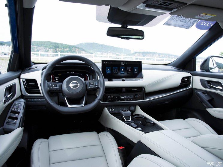 东风日产 逍客 2023款 1.3T CVT高配版 东风日产 逍客 2023款 1.3T CVT高配版