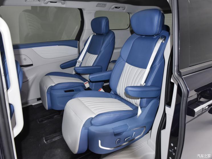 江汽集团 瑞风RF8 2023款 量产版 江汽集团 瑞风RF8 2023款 量产版