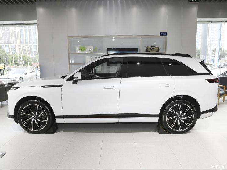 小鹏汽车 小鹏G9 2024款 基本型 小鹏汽车 小鹏G9 2024款 基本型