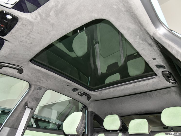 睿蓝汽车 睿蓝7 2023款 605km 猎光 睿蓝汽车 睿蓝7 2023款 605km 猎光