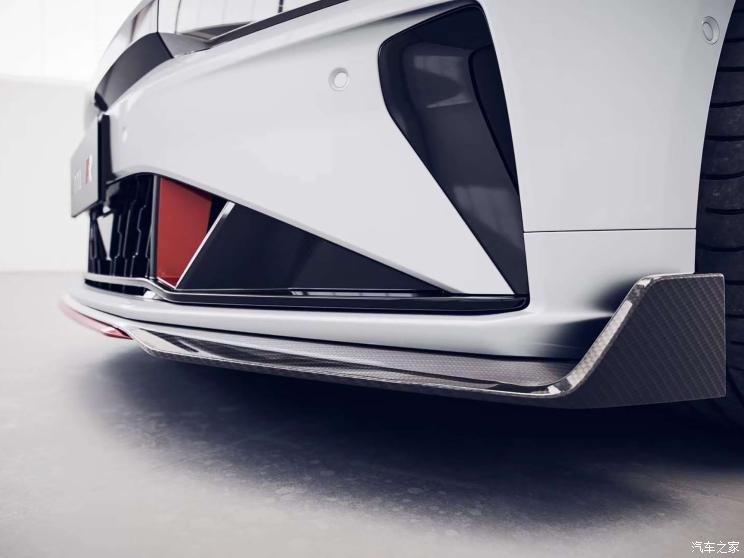 极氪 极氪001 2023款 FR版 极氪 极氪001 2023款 FR版