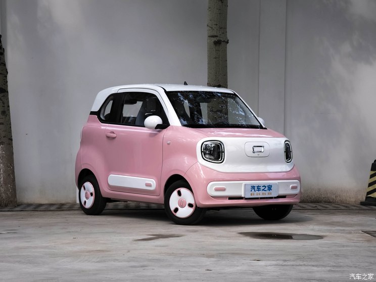 一汽奔腾 奔腾小马 2023款 公主版 一汽奔腾 奔腾小马 2023款 公主版