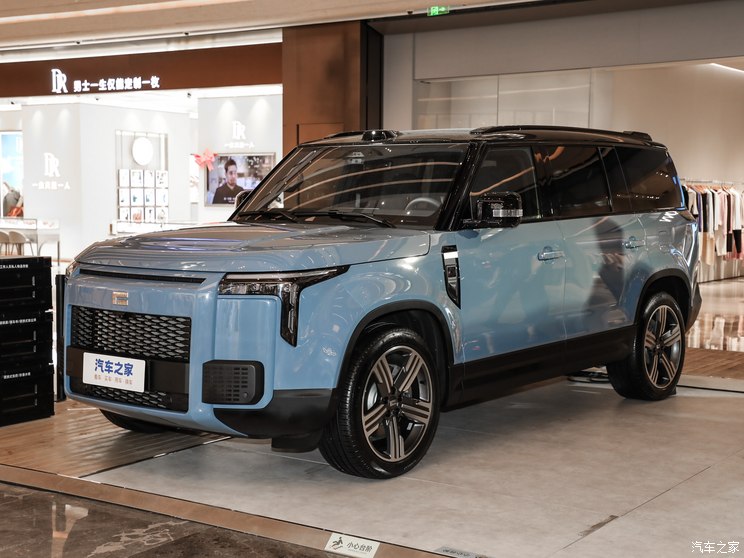 北京汽车制造厂 极石01 2023款 尊享6座版 北京汽车制造厂 极石01 2023款 尊享6座版