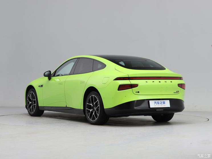 小鹏汽车 小鹏P7 2023款 P7i 610 鹏翼性能版 小鹏汽车 小鹏P7 2023款 P7i 610 鹏翼性能版