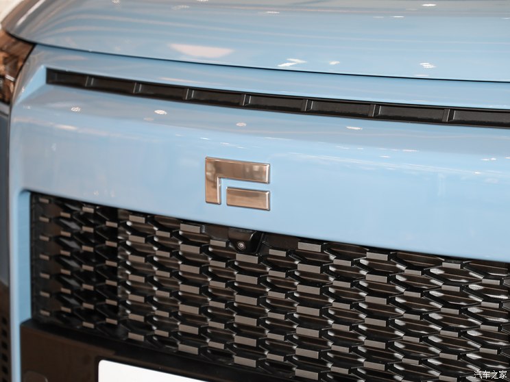 北京汽车制造厂 极石01 2023款 尊享6座版 北京汽车制造厂 极石01 2023款 尊享6座版