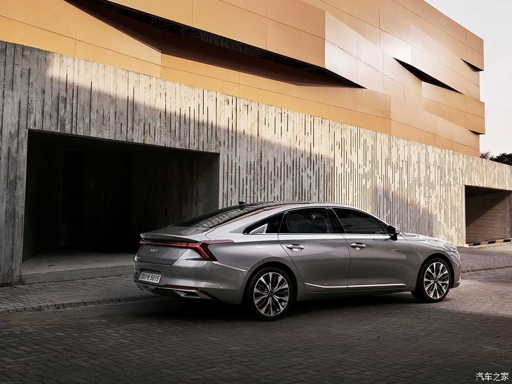 起亚(进口) 起亚K8 2021款 基本型 起亚(进口) 起亚K8 2021款 基本型