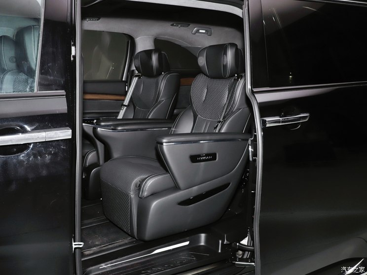 合创汽车 合创V09 2023款 旗舰版 762 合创汽车 合创V09 2023款 旗舰版 762