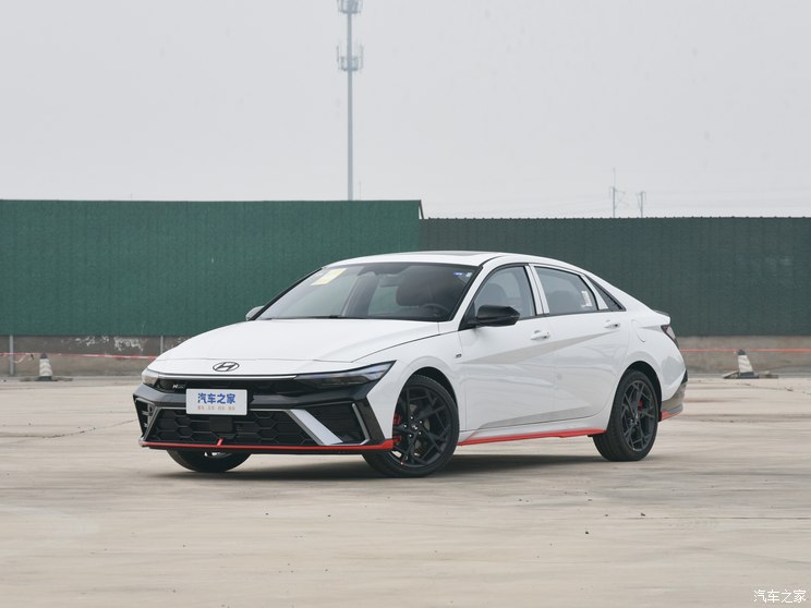 北京现代 伊兰特 2023款 240TGDi DCT N Line LUX尊贵版 北京现代 伊兰特 2023款 240TGDi DCT N Line LUX尊贵版