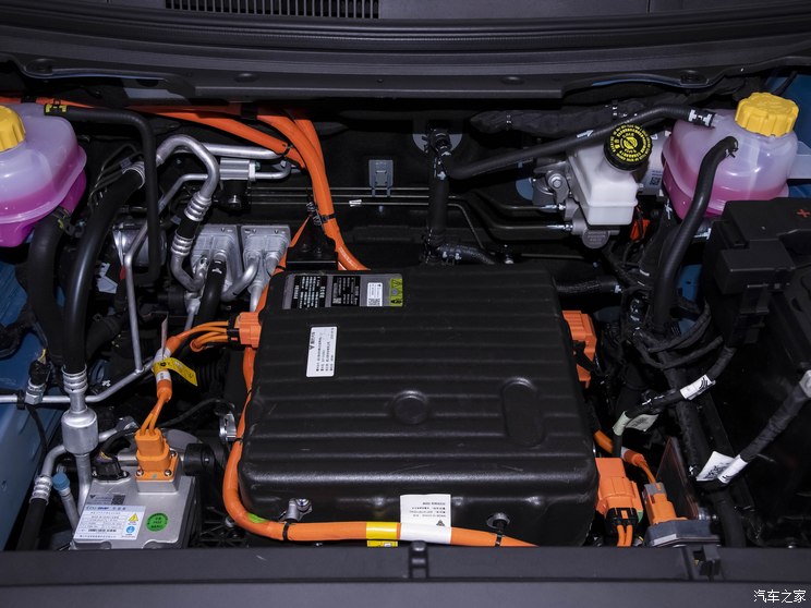 合众汽车 哪吒X 2023款 500 合众汽车 哪吒X 2023款 500