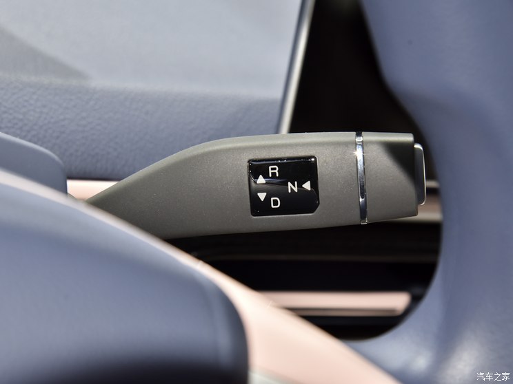 凯翼汽车 凯翼拾月 2023款 基本型 凯翼汽车 凯翼拾月 2023款 基本型