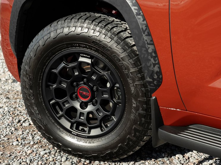 丰田(进口) 红杉 2024款 TRD Pro 丰田(进口) 红杉 2024款 TRD Pro